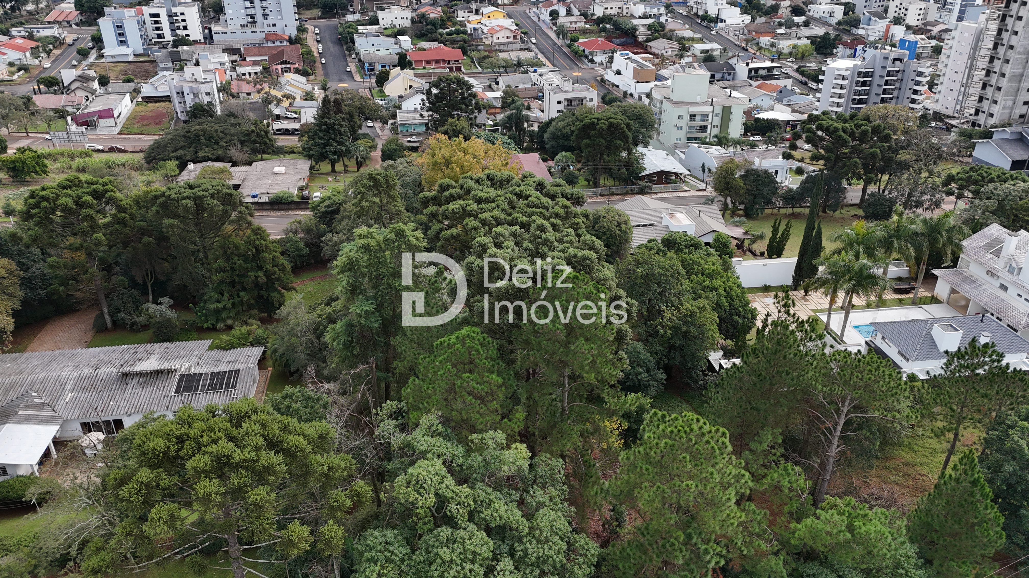 Terreno com mais de 2.900m² em área nobre em Xanxerê - Foto 5