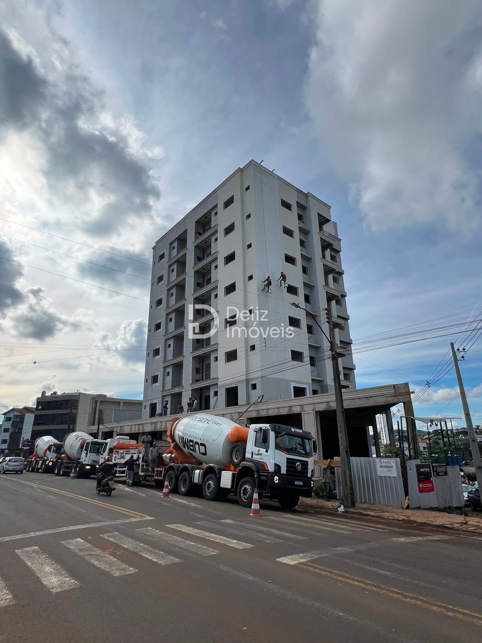 Residencial GRÉCIA - Apartamentos em fase final de acabamento
