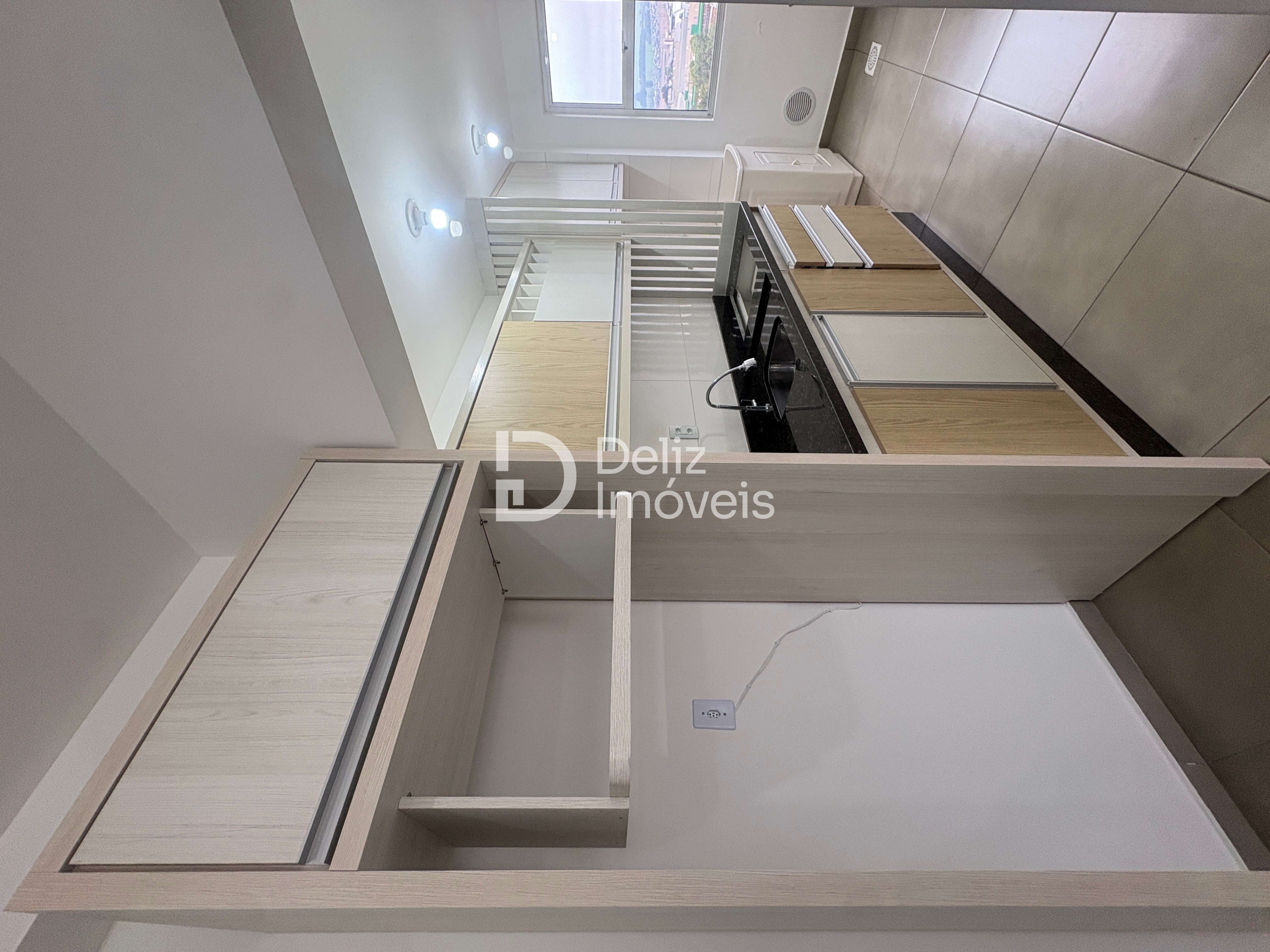 Apartamento Semi mobiliado