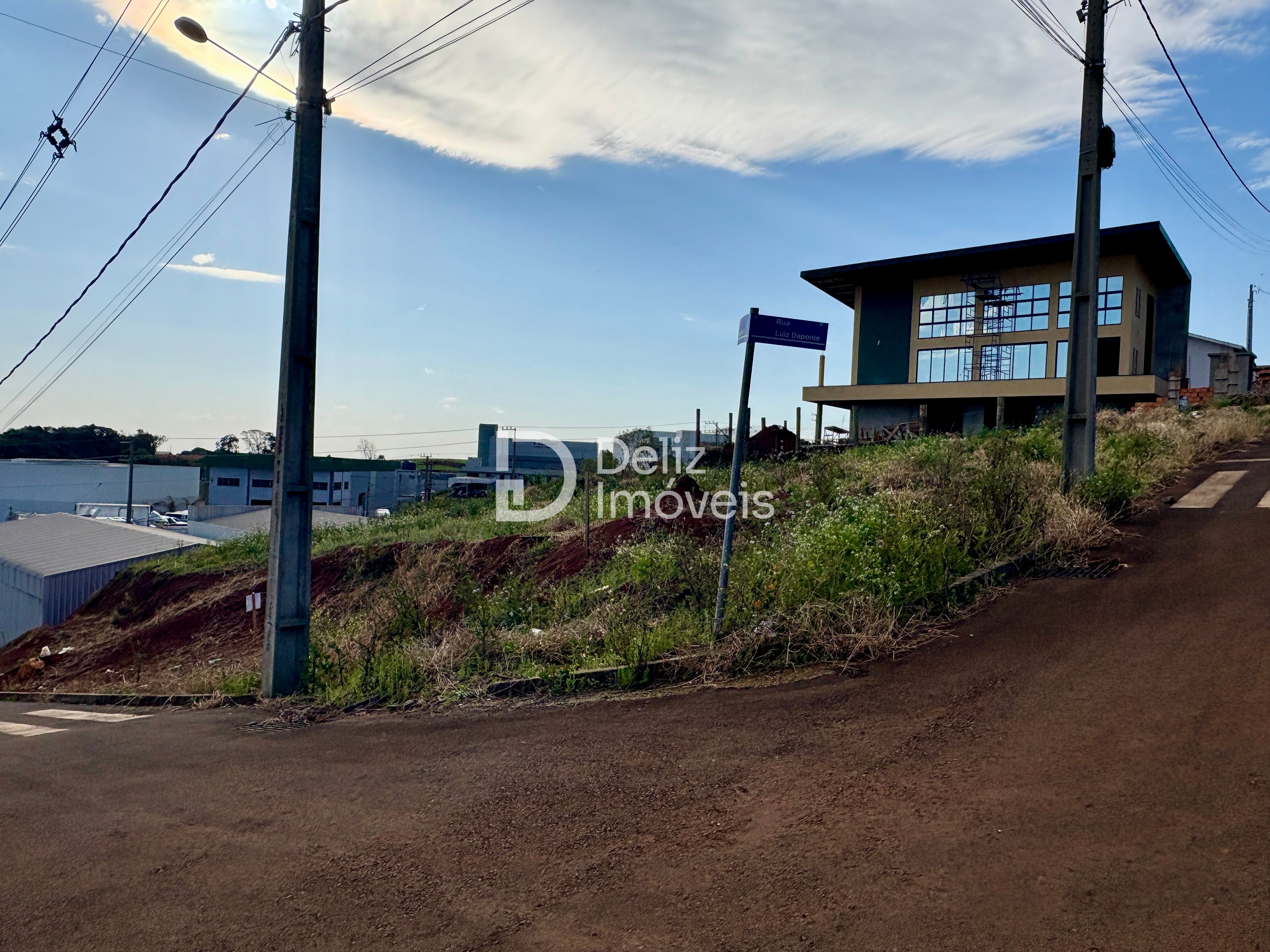Terreno de esquina com mais de 400m² - Foto 3